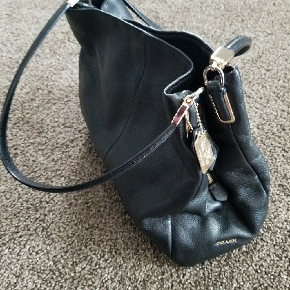 Coach purse handbag leather black with gold